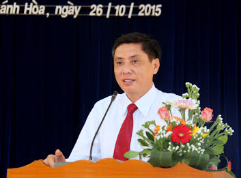 Ông Lê Đức Vinh – tân Chủ tịch UBND tỉnh Khánh Hòa phát biểu sau khi trúng cử