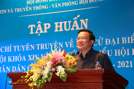 Ông Nguyễn Văn Pha phát biểu tại hội nghị.