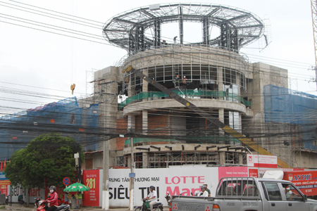 Dự án Trung tâm Thương mại siêu thị Lotte Mart sử dụng vật liệu xây không nung.