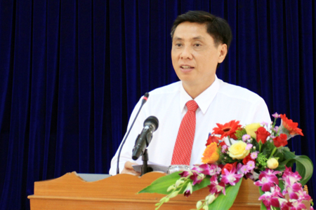 Lê Đức Vinh – Phó Bí thư Tỉnh ủy, Chủ tịch UBND tỉnh khóa VI phát biểu nhận nhiệm vụ