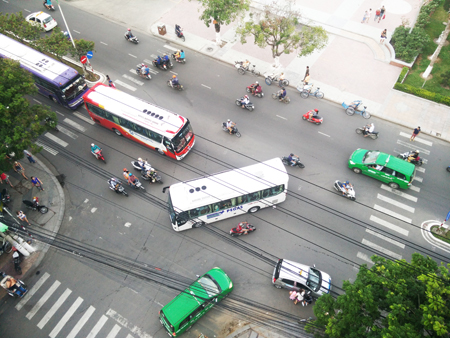 Cấm các phương tiện rẽ trái tại ngã ba đường Tuệ Tĩnh - Trần Phú