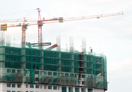  Phần xây vượt tầng của công trình Tổ hợp khách sạn căn hộ cao cấp Mường Thanh Khánh Hòa (ảnh nhỏ)