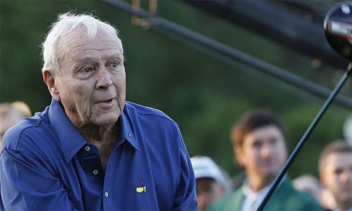 Arnold Palmer được xem làm một trong những golf thủ hay nhất mọi thời đại, và có công lớn trong việc đưa môn thể thao này phát triển trên toàn thế giới. Ảnh: EPA.