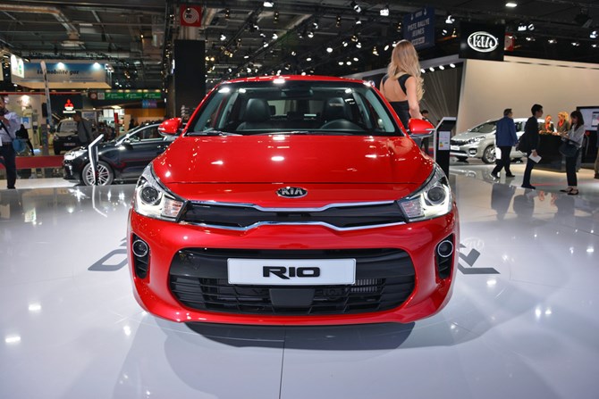 Kia Rio thế hệ thứ 4 trình làng, tăng sức ép lên Toyota Vios - ảnh 1Kia Rio 2017 có thiết kế ấn tượng hơn.