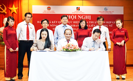 Lãnh đạo Agribank Khánh Hòa và Hội Nông dân, Hội Phụ nữ tỉnh ký kết thỏa thuận phối hợp