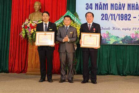  Nhà trường có 2 cá nhân được công nhận danh hiệu chiến sĩ thi đua cấp bộ.