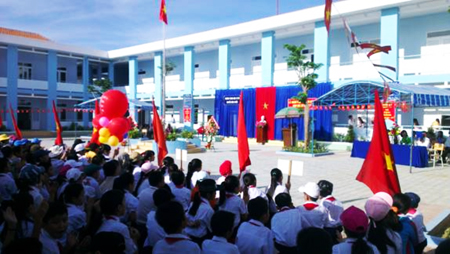 Trường Tiểu học Vĩnh Trung - công trình được đầu tư từ nguồn vốn chương trình xây dựng nông thôn mới