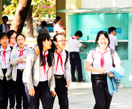 Học sinh Trường THCS Thái Nguyên (TP. Nha Trang)