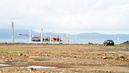 Bến Cảng tổng hợp Nam Vân Phong đang thi công
