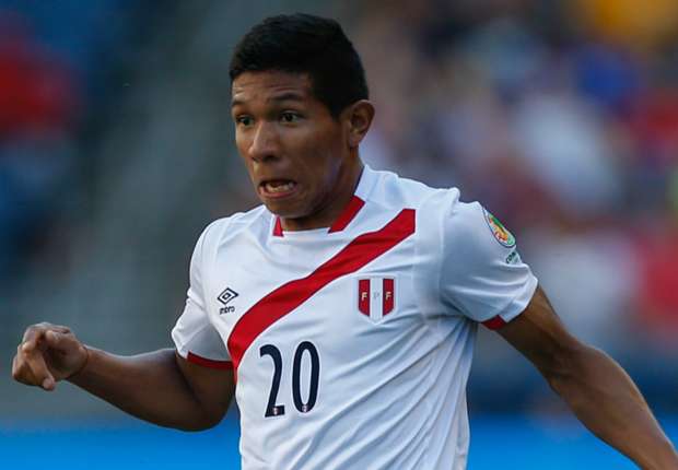  Peru bất ngờ đánh bại Uruguay để gián tiếp trao vé sớm cho Brazil