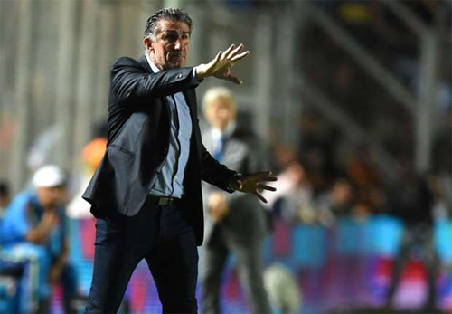 Bauza không gây mấy ấn tượng trong tám trận dẫn dắt tuyển Argentina. Ảnh: Reuters