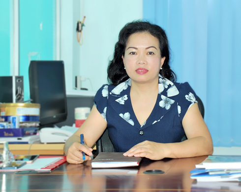 Bà Hoàng Thị Thúy Hường Phó Tổng Biên tập