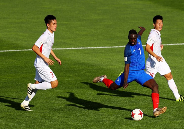 U20 Việt Nam không thể tạo nên bất ngờ trước U20 Pháp.
