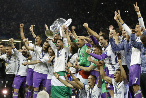 Real nâng cao danh hiệu vô địch châu Âu thứ 12 trong lịch sử. Ảnh: Reuters.