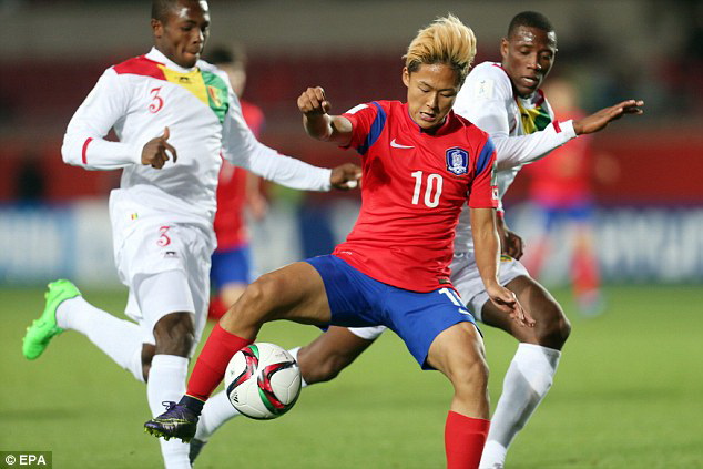 Lee Seung-woo của U20 Hàn Quốc là một trong những cái tên nổi bật tại U20 World Cup. Ảnh: FIFA