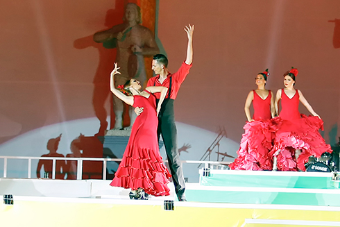 Spanish artists with Flamenco dance.