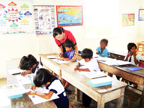 Dạy tăng cường tiếng Việt cho học sinh dân tộc thiểu số ở thị xã Ninh Hòa