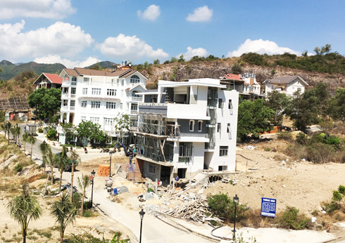 67 lô đất nền trong Khu biệt thự cao cấp Ocean View Nha Trang  đã bị tạm ngưng chuyển nhượng để phục vụ yêu cầu điều tra của PC46