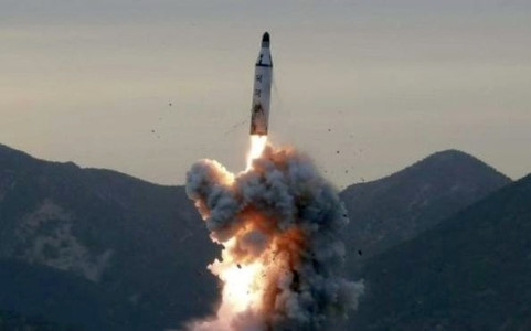 Hình ảnh một vụ phóng tên lửa của Triều Tiên. Ảnh: Reuters