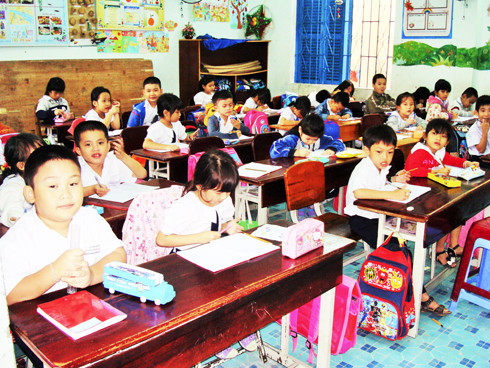 Học sinh một trường tiểu học tại TP. Nha Trang