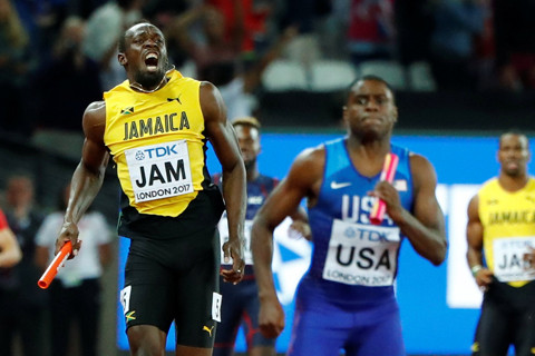 Bolt bất ngờ chấn thương trong lần chạy cuối cùng của sự nghiệp.