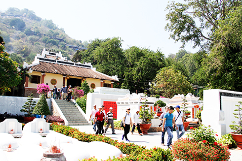 Thoai Ngoc Hau Tomb, a famous destination in An Giang Province
