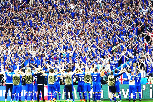 Đội tuyển Iceland và màn ăn mừng kiểu Viking trứ danh