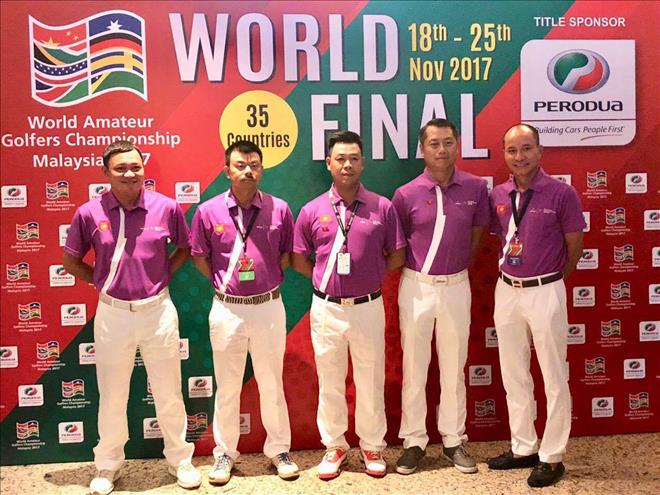  5 golf thủ tham gia bảng thi đấu chính thức của tuyển Việt Nam.