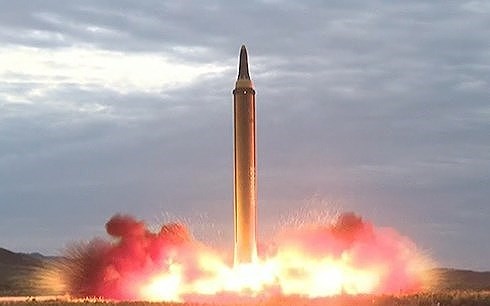 Chương trình tên lửa và hạt nhân Triều Tiên vẫn luôn là chủ đề gây tranh cãi. Ảnh: Reuters.