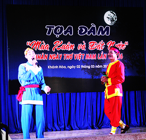 Hoạt động kỷ niệm ngày Thơ Việt Nam lần thứ 16  của Hội Văn học Nghệ thuật tỉnh. (Ảnh minh họa)