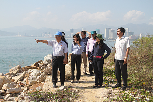 Đoàn giám sát HĐND tỉnh kiểm tra dự án Nha Trang Sao