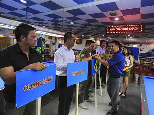 81 cơ thủ tranh tài giải Bi-a carom 3 băng