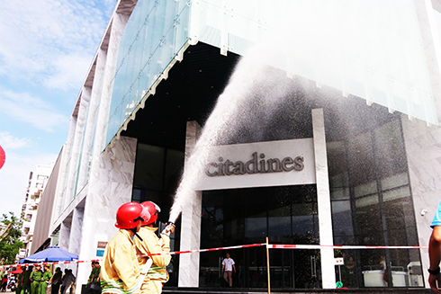 Kiểm tra phòng cháy, chữa cháy ở TP. Nha Trang: Nhiều bất cập