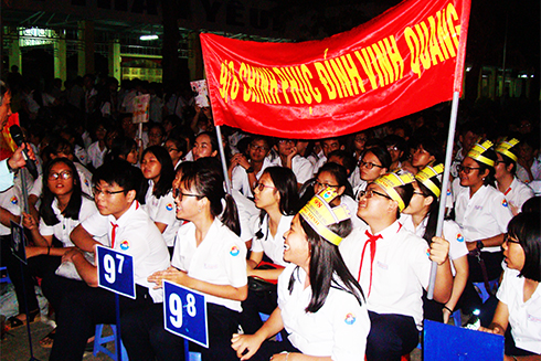 Học sinh Trường THCS Thái Nguyên sôi nổi trong một hoạt động ngoại khóa. 