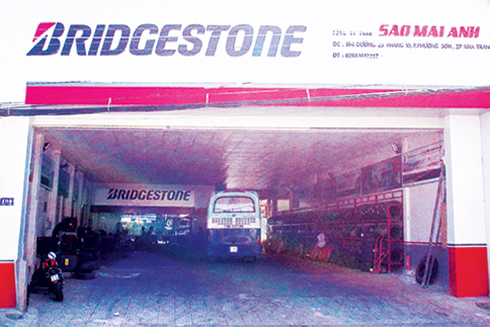 Sự thân thiện và chất lượng dịch vụ luôn được chú trọng tại B-shop của Bridgestone