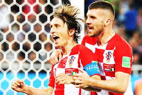 Luka Modric cùng đồng đội sẽ chiến đấu hết mình  để tìm kiếm chiếc vé trận chung kết.