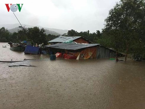 Nhiều tỉnh của Campuchia bị ảnh hưởng nghiêm trọng vì mưa lũ.