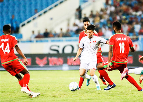 U23 Việt Nam có trận đấu đầy khó khăn trước U23 Oman. 