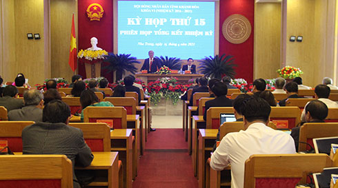 Quang cảnh tại phiên bế mạc Kỳ họp thứ 15, HĐND tỉnh khóa VI