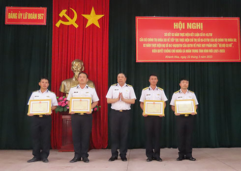 Đảng ủy Lữ đoàn 957 sơ kết 3 năm thực hiện Kết luận số 01 và thực hiện Nghị quyết 847