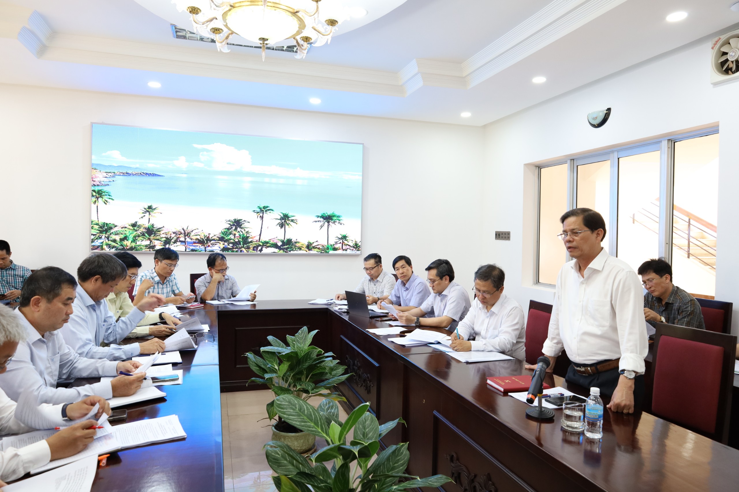 Đẩy nhanh tiến độ giải phóng mặt bằng các dự án cao tốc