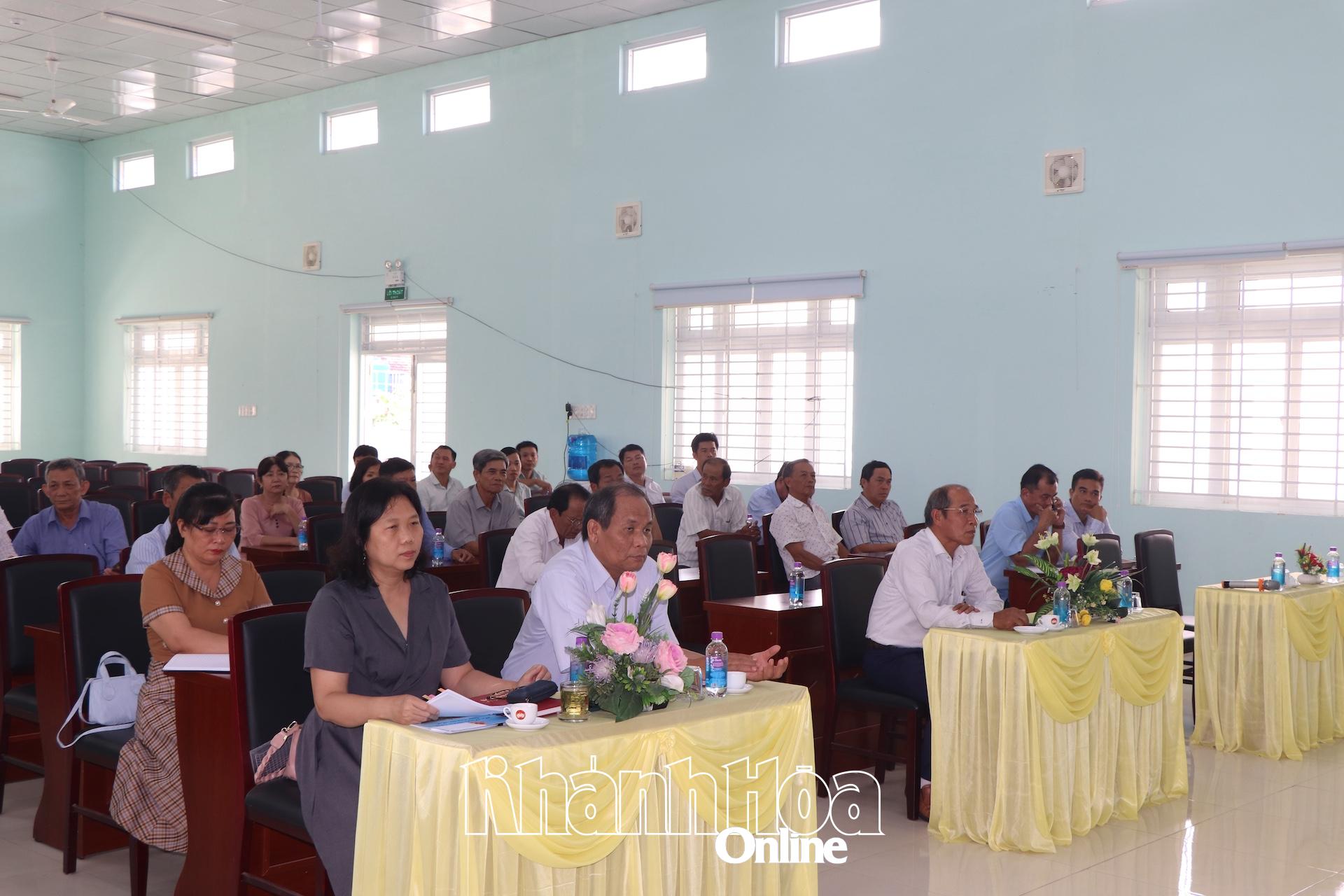 Đại biểu HĐND tỉnh Khánh Hòa tiếp xúc cử tri huyện Diên Khánh