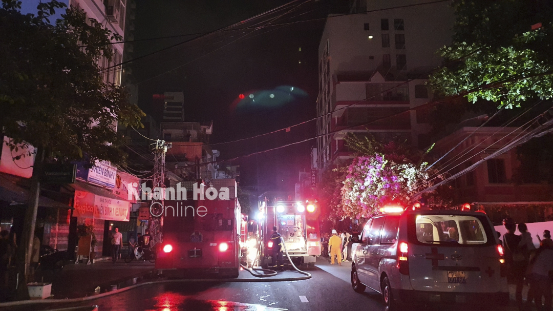Nha Trang:: Cháy nhà trong hẻm 11, đường Nguyễn Thiện Thuật