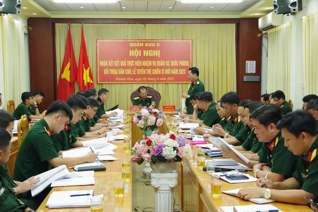 Quân khu 5 kiểm tra thực hiện nhiệm vụ quốc phòng, quân sự địa phương tại Khánh Hòa