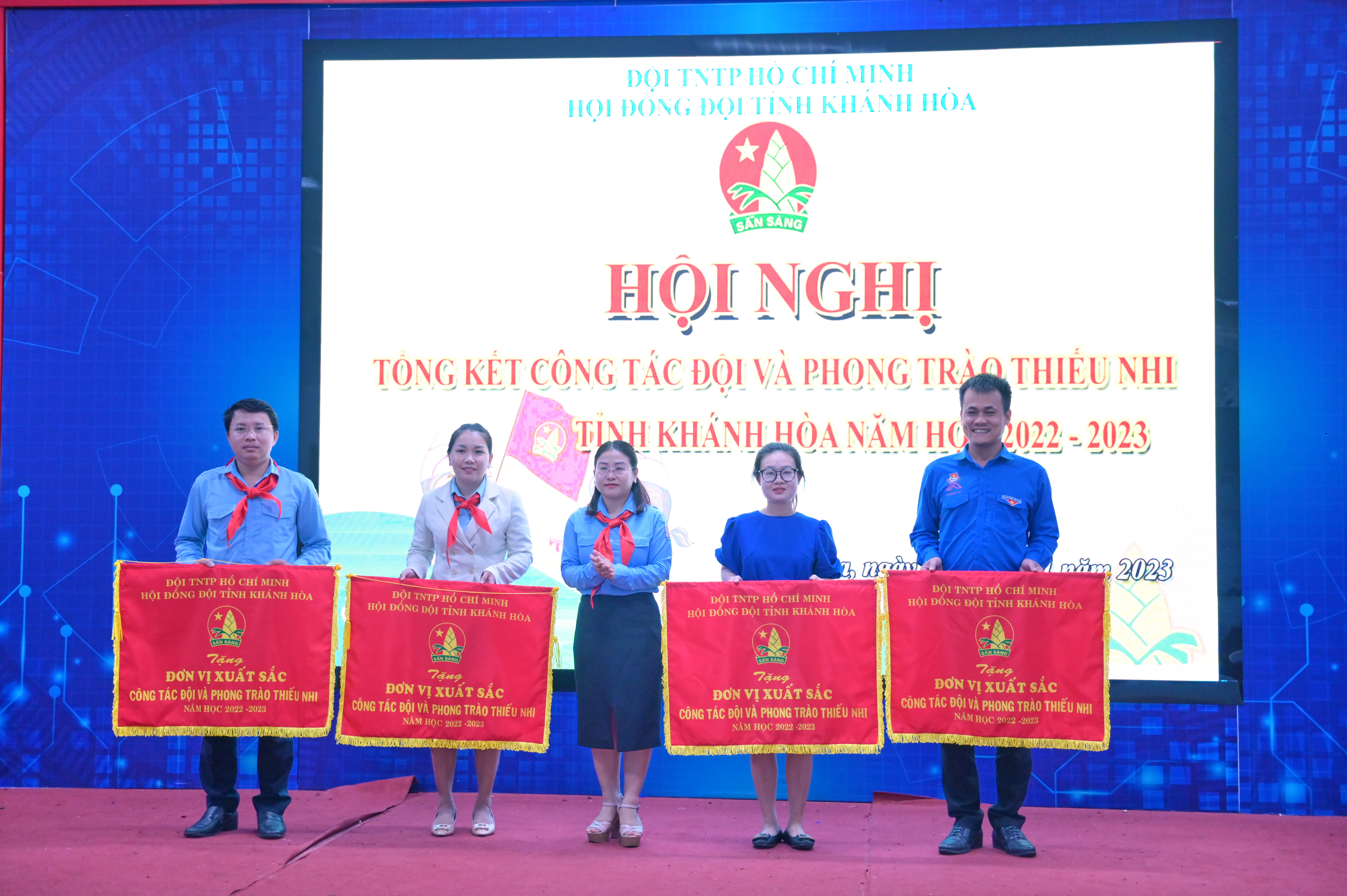 Tổng kết công tác đội và phong trào thiếu nhi năm học 2022 - 2023