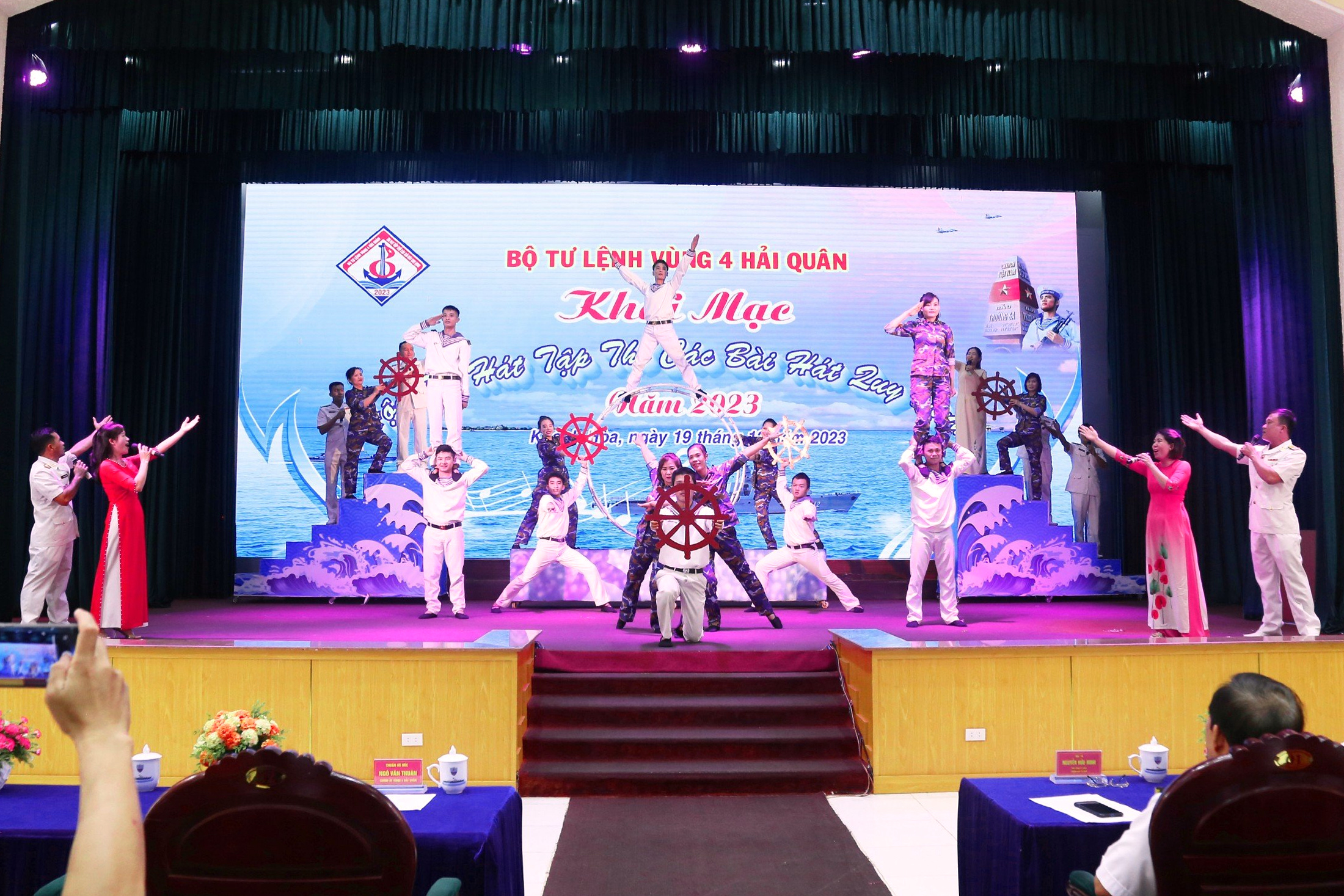 Vùng 4 Hải quân tổ chức Hội thi hát tập thể các bài hát quy định năm 2023