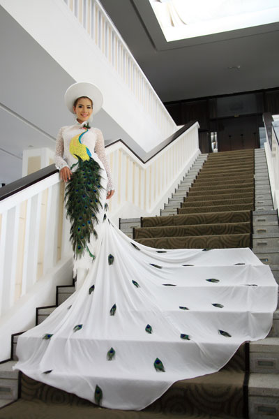 NgafNgwowif mẫu Bích Dự