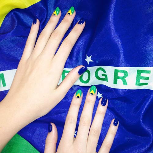 World Cup với 5 mẫu nail đẹp