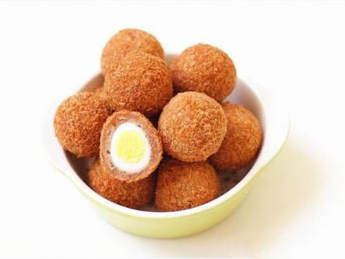 Cá ngừ bọc trứng cút chiên giòn rụm