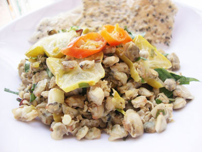 Hến xào khế dân dã mà ngon